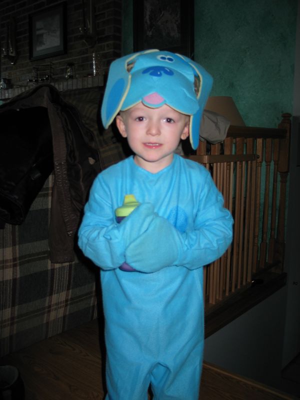 A Clue!
William dresses up as Blue (from Blue's Clues).
