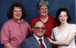 Cathy's Familiy
Here's another, older, picture of Cathy's family, taken several years before the previous one.


