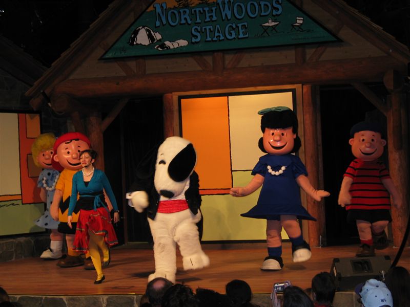 Final Dance
Goodbye, Camp Snoopy, lets do one final dance.
